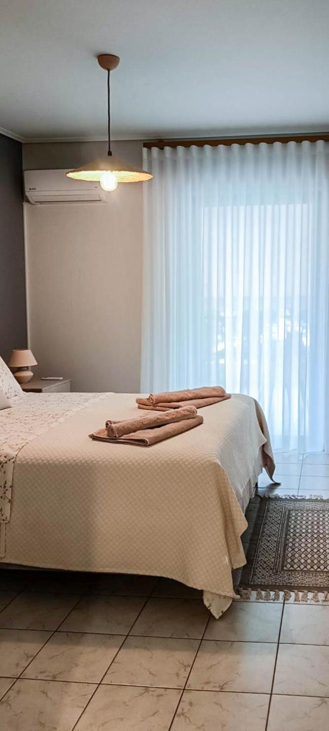 The Cozy Seaside Apartment Nafpaktos Exterior photo